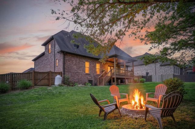 55 Harbor Pt, Lebanon, TN 37087