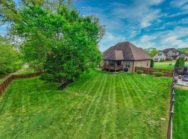 55 Harbor Pt, Lebanon, TN 37087