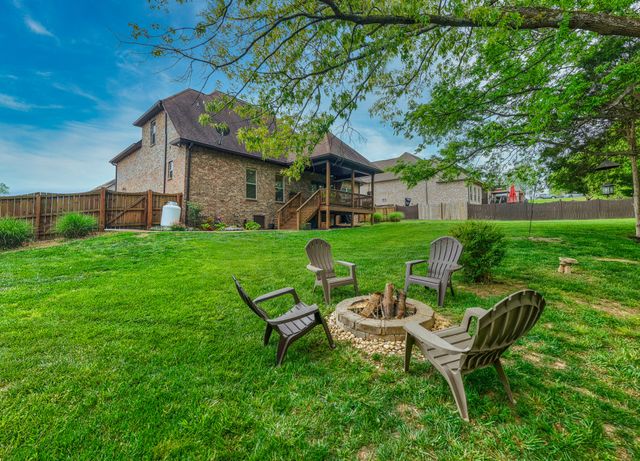 55 Harbor Pt, Lebanon, TN 37087