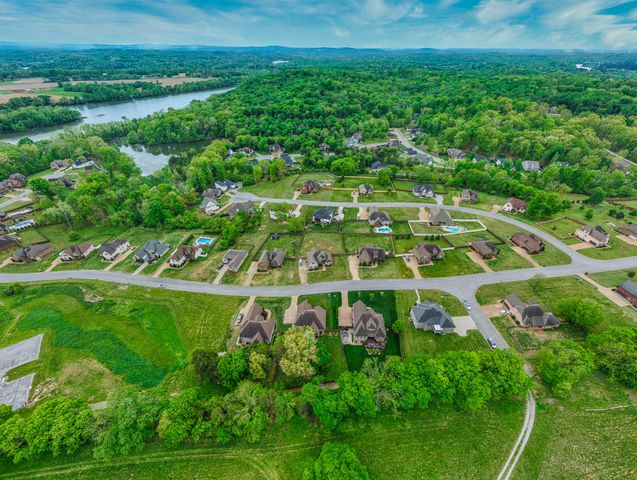 55 Harbor Pt, Lebanon, TN 37087