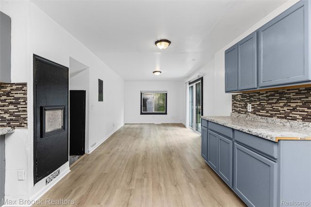 19950 Norborne, Redford Charter Township, MI 48240