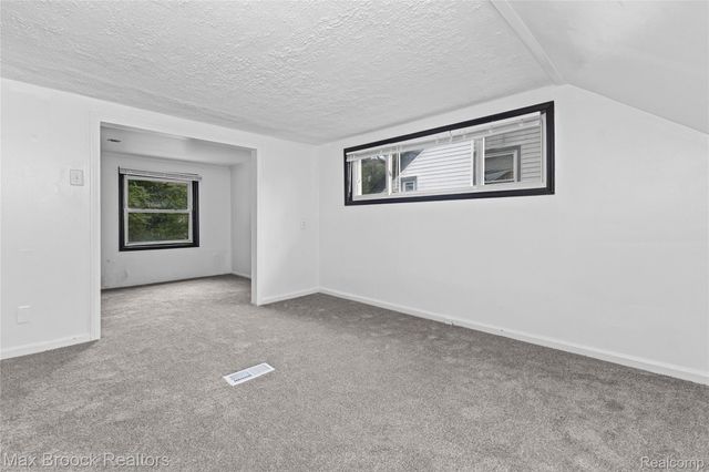 19950 Norborne, Redford Charter Township, MI 48240