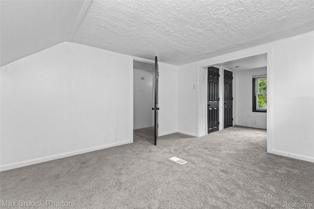 19950 Norborne, Redford Charter Township, MI 48240