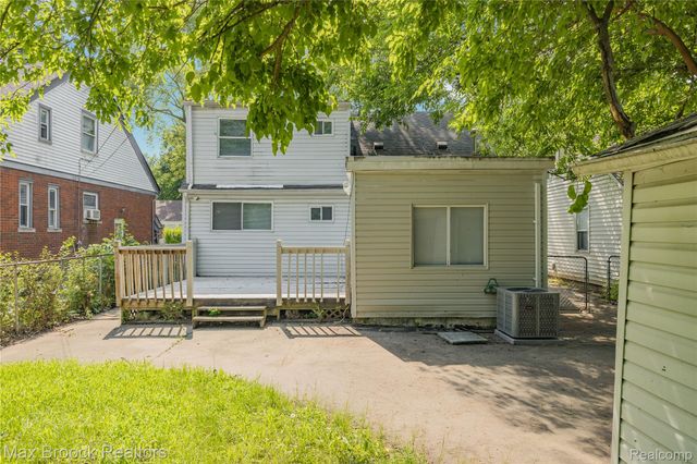 19950 Norborne, Redford Charter Township, MI 48240