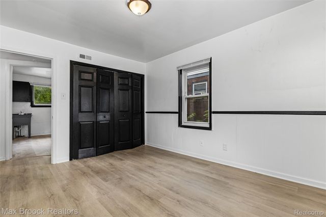 19950 Norborne, Redford Charter Township, MI 48240