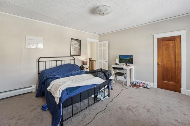 1316 E 2nd Street, Duluth, MN 55805