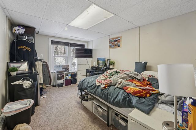 1316 E 2nd Street, Duluth, MN 55805