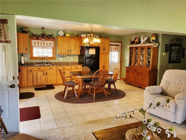 801 Rolling Hills Drive, Ruffs Dale, PA 15679