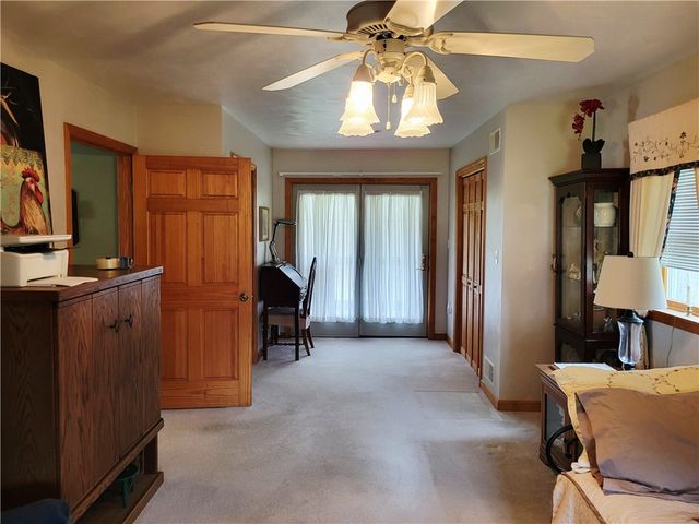 801 Rolling Hills Drive, Ruffs Dale, PA 15679