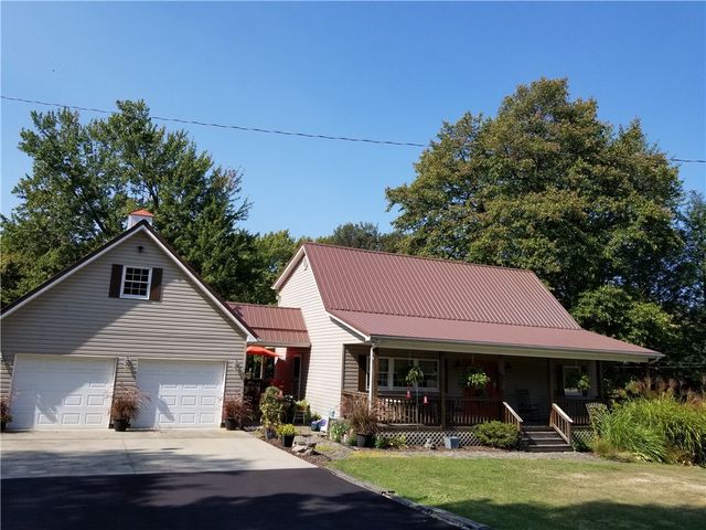 801 Rolling Hills Drive, Ruffs Dale, PA 15679