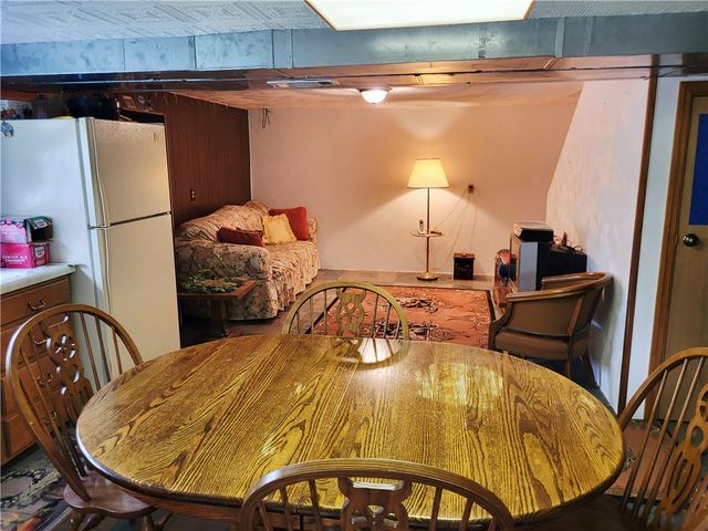 801 Rolling Hills Drive, Ruffs Dale, PA 15679