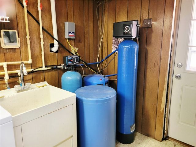 801 Rolling Hills Drive, Ruffs Dale, PA 15679