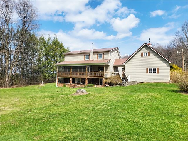 801 Rolling Hills Drive, Ruffs Dale, PA 15679