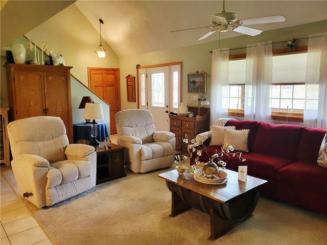 801 Rolling Hills Drive, Ruffs Dale, PA 15679