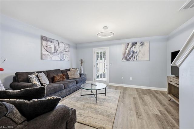 6512 Ashebrook Drive, High Point, NC 27265