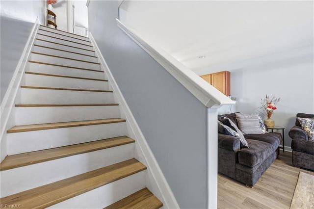 6512 Ashebrook Drive, High Point, NC 27265