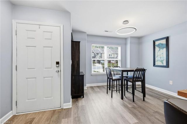 6512 Ashebrook Drive, High Point, NC 27265