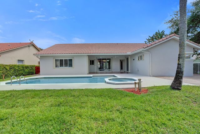 10304 NW 50th Court, Coral Springs, FL 33076