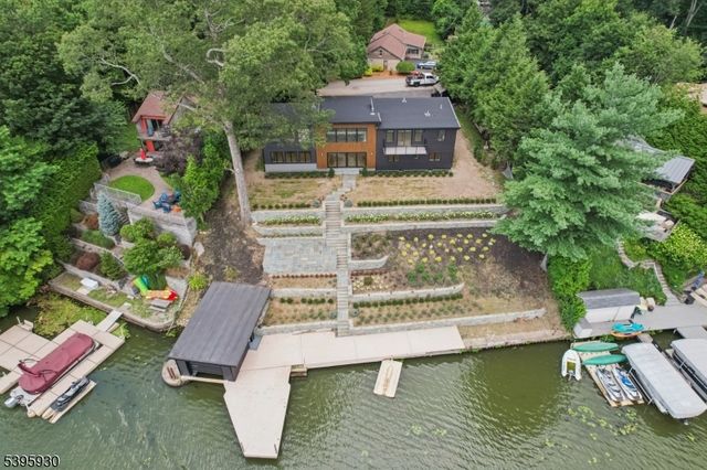 12 Rocky Pt Rd, West Milford Twp., NJ 07421