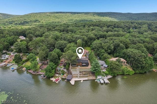 12 Rocky Pt Rd, West Milford Twp., NJ 07421