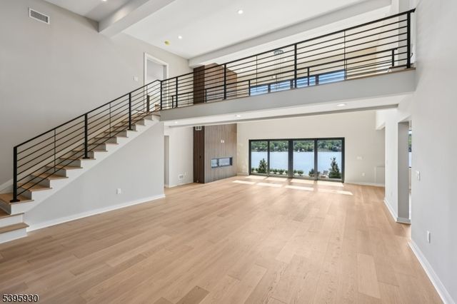 12 Rocky Pt Rd, West Milford Twp., NJ 07421