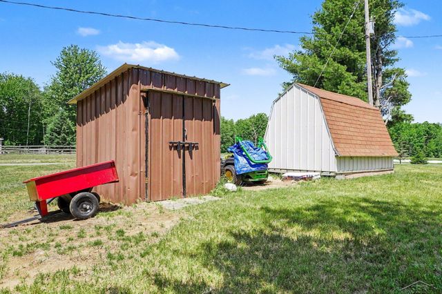 2424 E Shaffer Road, Mills Twp, MI 48642