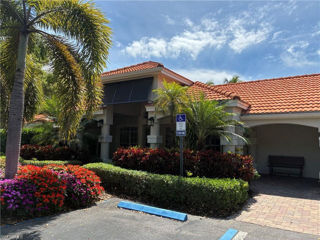 2585 Old Groves RD L102, Naples, FL 34109