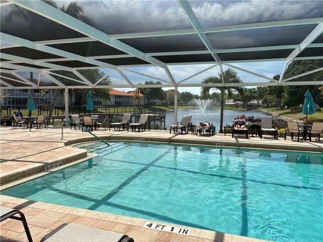 2585 Old Groves RD L102, Naples, FL 34109