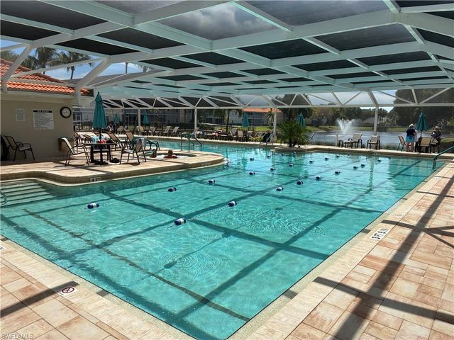 2585 Old Groves RD L102, Naples, FL 34109