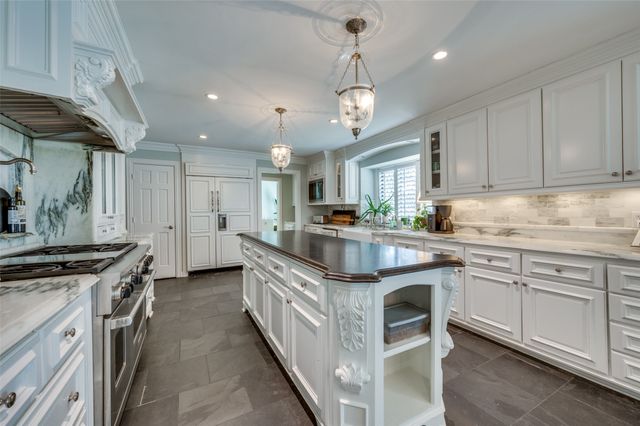 5605 Lobello Drive, Dallas, TX 75229