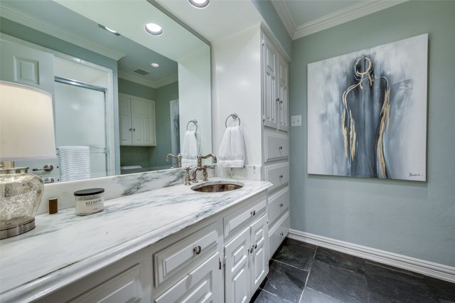 5605 Lobello Drive, Dallas, TX 75229