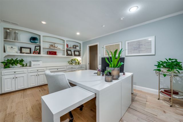 5605 Lobello Drive, Dallas, TX 75229