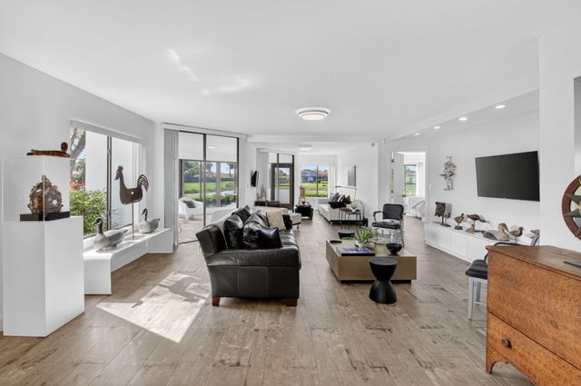 15354 Strathearn Drive 12601, Delray Beach, FL 33446