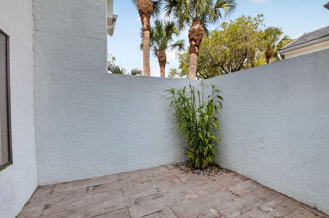 15354 Strathearn Drive 12601, Delray Beach, FL 33446