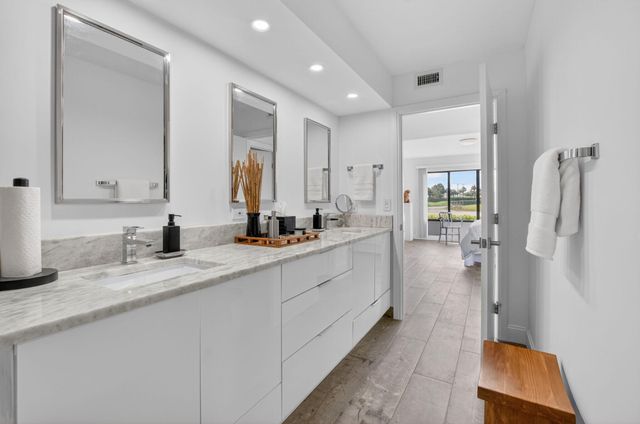 15354 Strathearn Drive 12601, Delray Beach, FL 33446