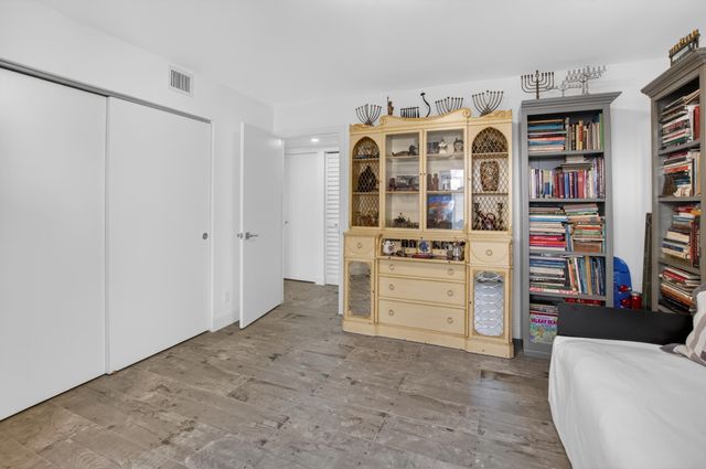 15354 Strathearn Drive 12601, Delray Beach, FL 33446
