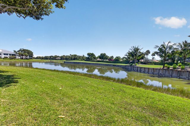 15354 Strathearn Drive 12601, Delray Beach, FL 33446
