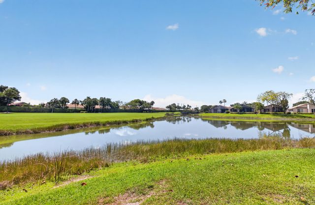15354 Strathearn Drive 12601, Delray Beach, FL 33446