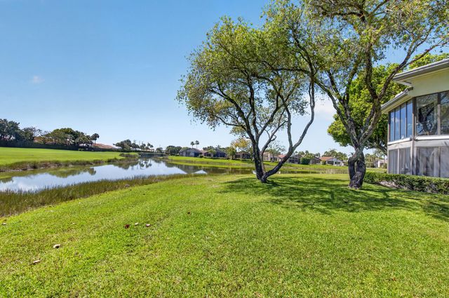 15354 Strathearn Drive 12601, Delray Beach, FL 33446