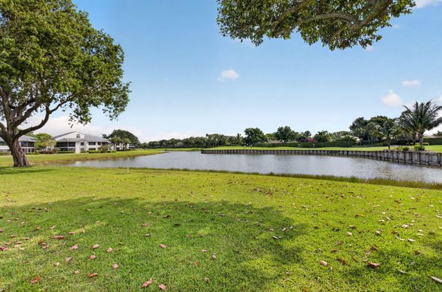 15354 Strathearn Drive 12601, Delray Beach, FL 33446