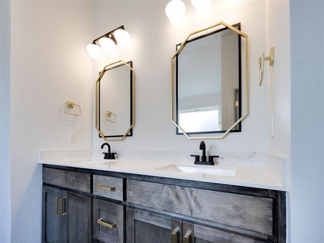 16020 Catalonia Place, Oklahoma City, OK 73170