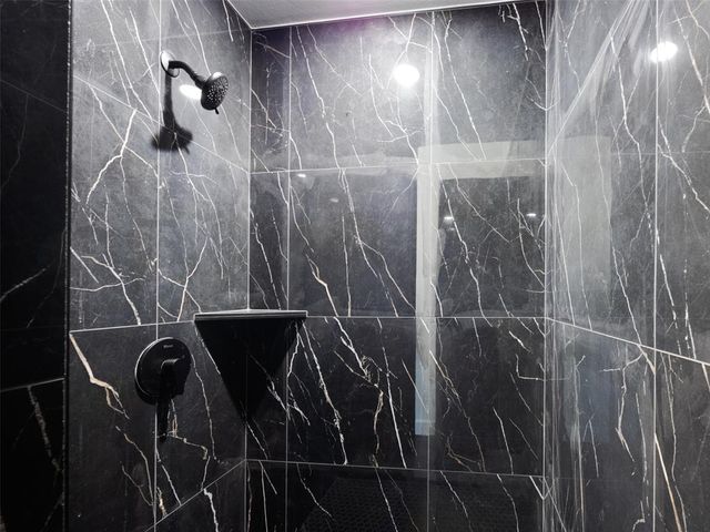 16020 Catalonia Place, Oklahoma City, OK 73170