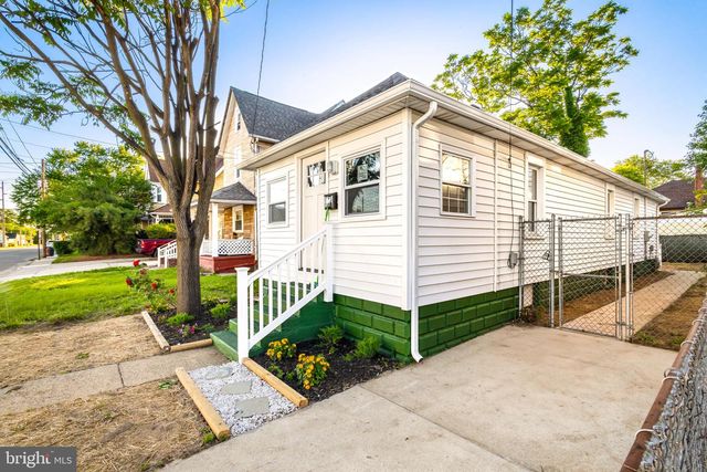 113 N BROAD STREET, Penns Grove, NJ 08069