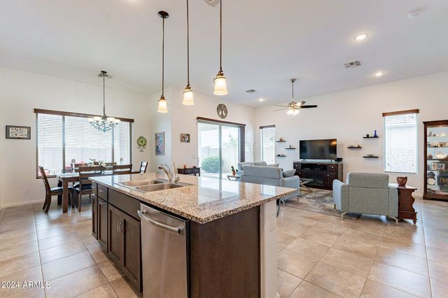 4863 W PICACHO Drive, Eloy, AZ 85131