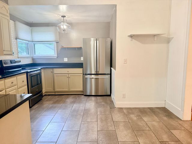 1120 4th Avenue S, Moorhead, MN 56560