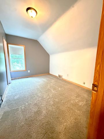1120 4th Avenue S, Moorhead, MN 56560