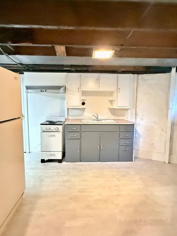 1120 4th Avenue S, Moorhead, MN 56560