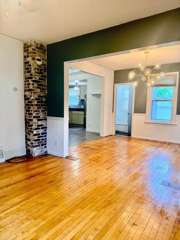 1120 4th Avenue S, Moorhead, MN 56560