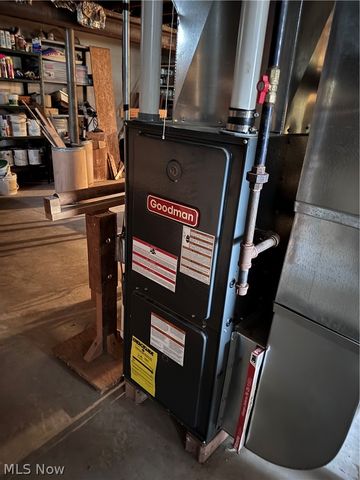 12688 Woodside Drive, Chesterland, OH 44026