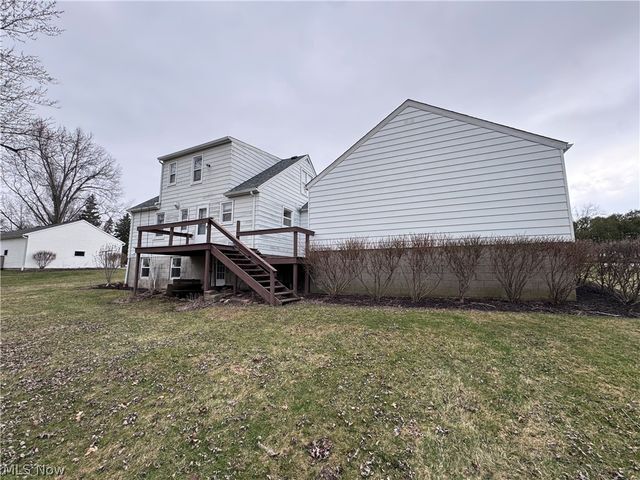 12688 Woodside Drive, Chesterland, OH 44026